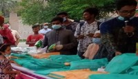 Eid gifts among 120 street children in Joypurhat